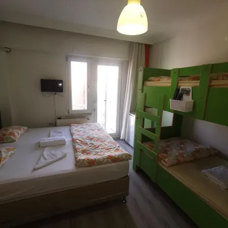 Kampues Hostel