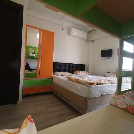 Hostel Kampues *