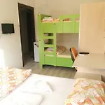 Karan Kampues