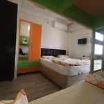 Hostel Karan Kampues *