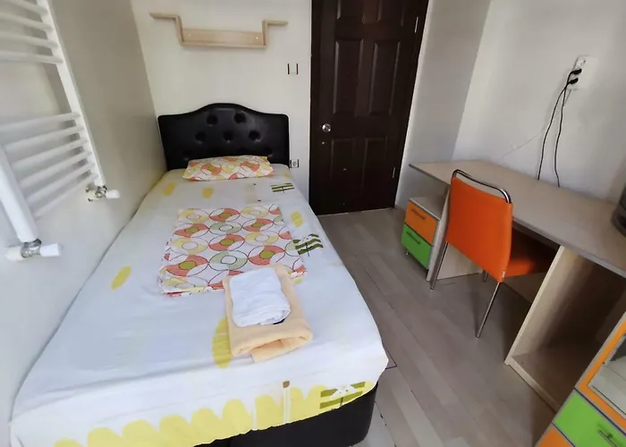 Kampues بيت شباب تْشاناكالي