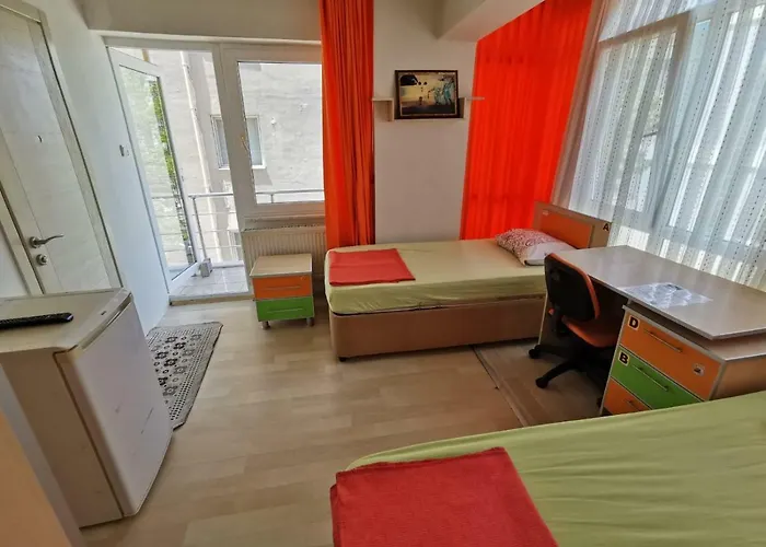 بيت شباب Kampues تْشاناكالي